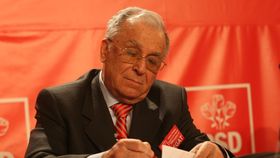 VIDEO România își ia rămas bun de la Ion Iliescu. O ceremonie solemnă ce încheie un capitol controversat al istoriei recente